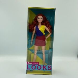 Barbie Signature Looks Collection Model # 13 Made to Move NIB / NRFB HJW80